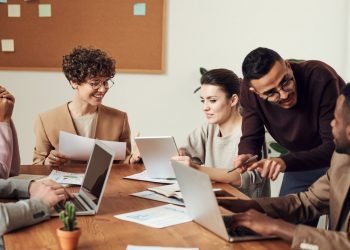 9 Tips For Getting More Customers To Your Business Page