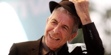 Leonard Cohen Net worth, Life, Career, Bio-wiki, and Death