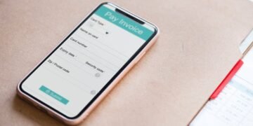 Everything You Need To Know About A Contractor Invoice App