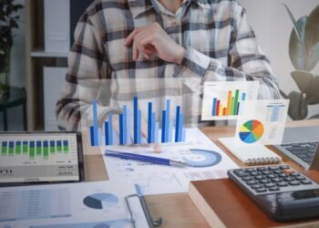 Business photo created by our-team - www.freepik.com