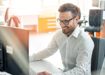 Terminal Server vs Remote Desktop: What’s the Difference?