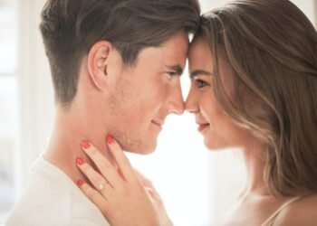 Three Ways a Gemini Woman and a Scorpio Man Can Love