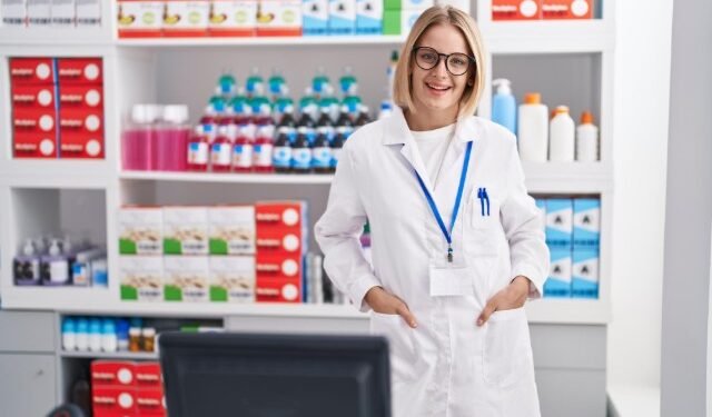 10 High-Demand Non-Retail Pharmacist Careers Abroad (2026 Guide)
